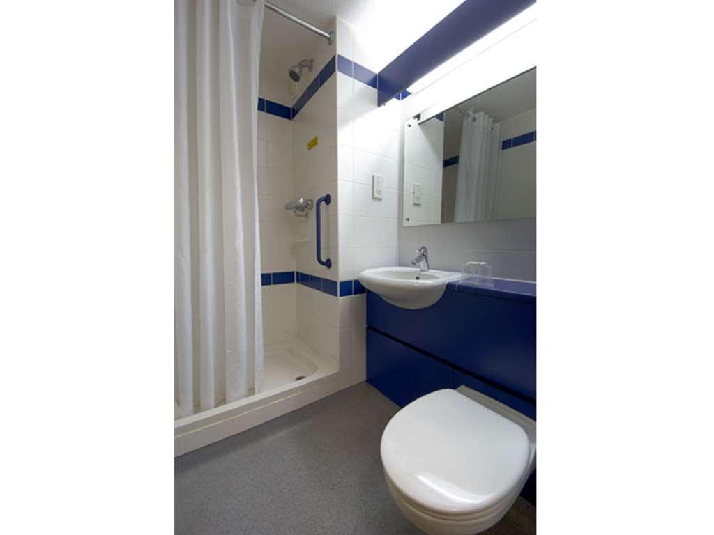 Travelodge Buckingham Exteriér fotografie