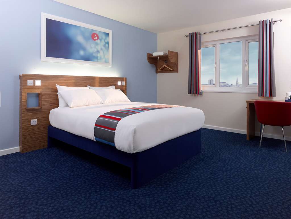 Travelodge Buckingham Pokoj fotografie